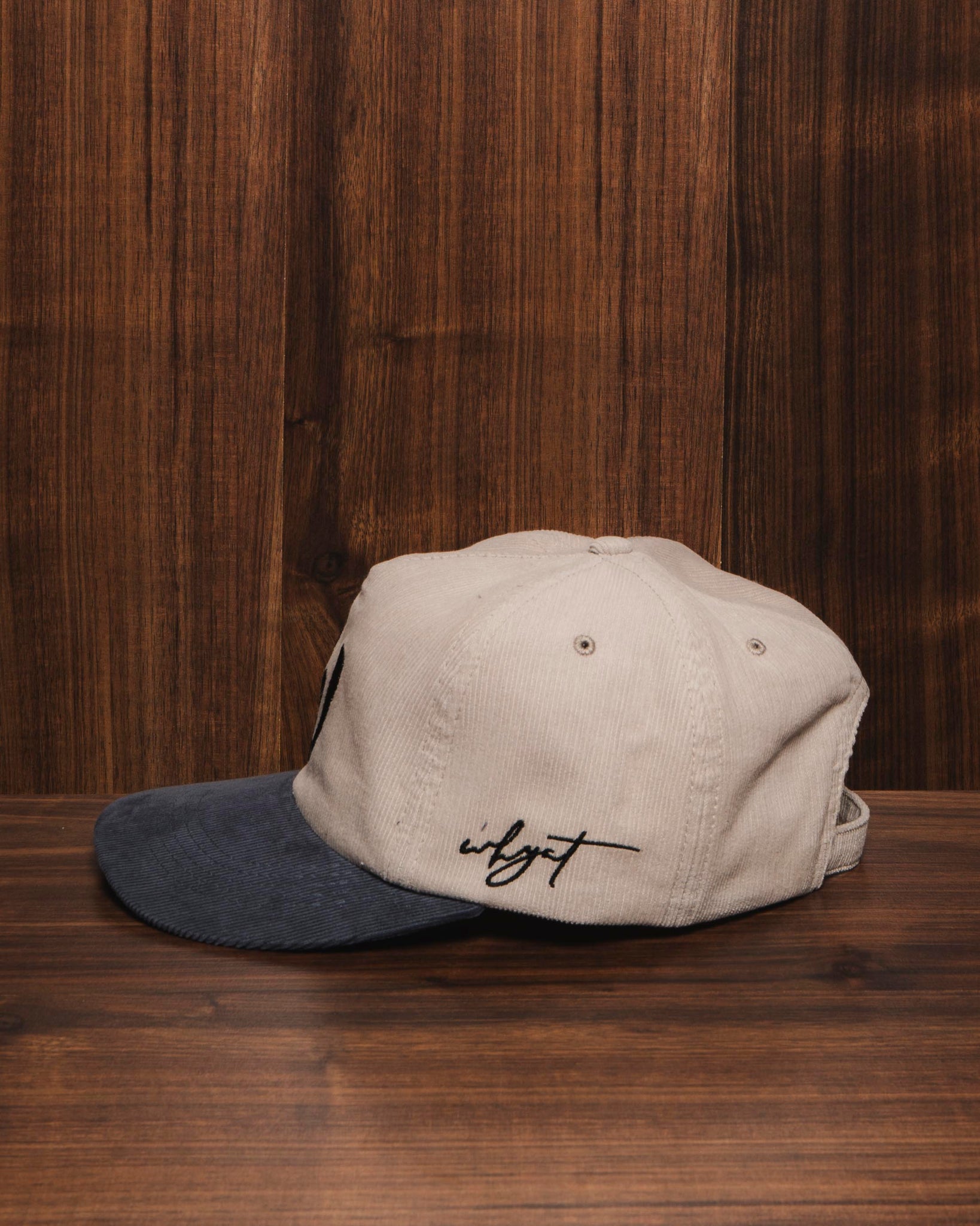 WHYAT „W Logo“ Cap- Corduroy