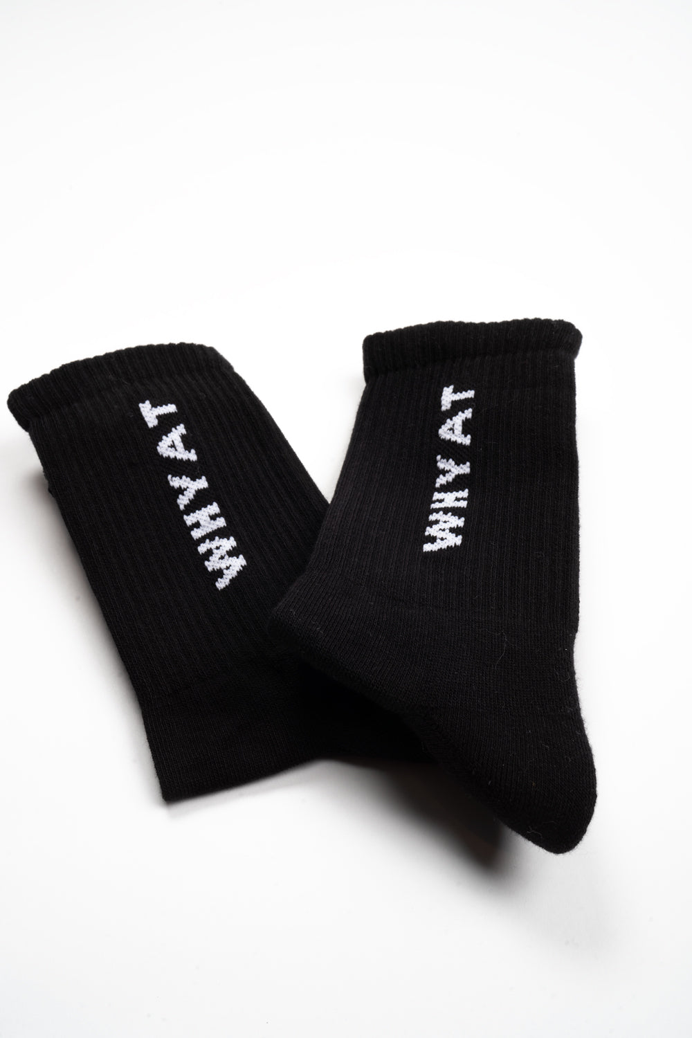 WHYAT SOCKS -BLACK